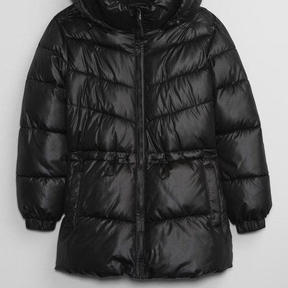 GAP 100% recycled wellon fill.
Long sleeves with elasticized cuffs. - Picture 3 of 4